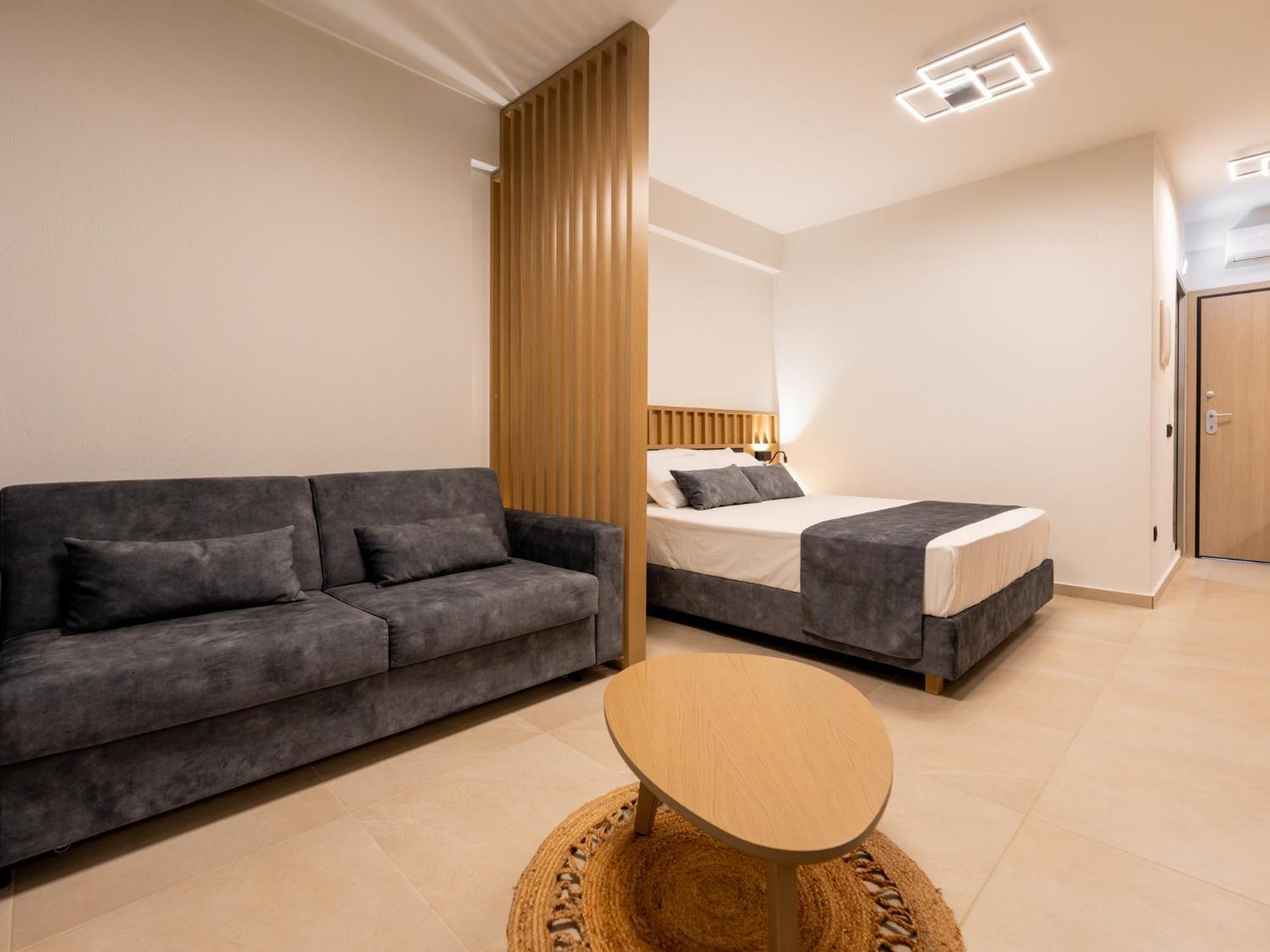 Antony'S Luxury Apartments Nikiti  Exterior photo